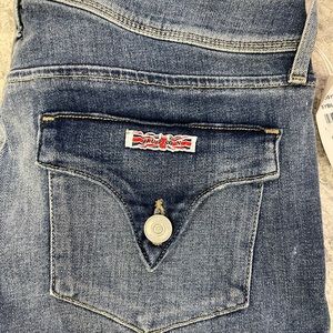 Hudson, bootcut, light wash size 28